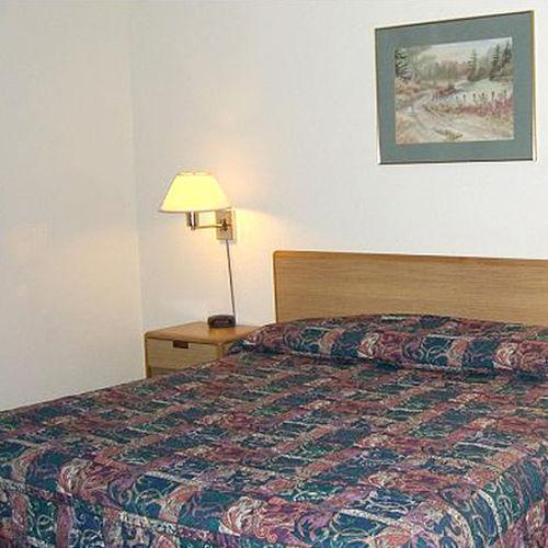 Value Inn & Suites Redding Bilik gambar