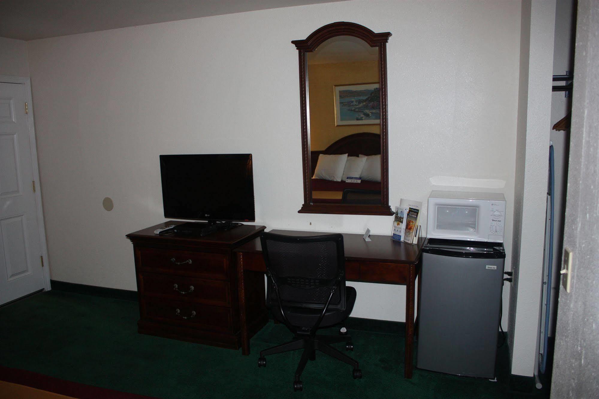 Value Inn & Suites Redding Luaran gambar