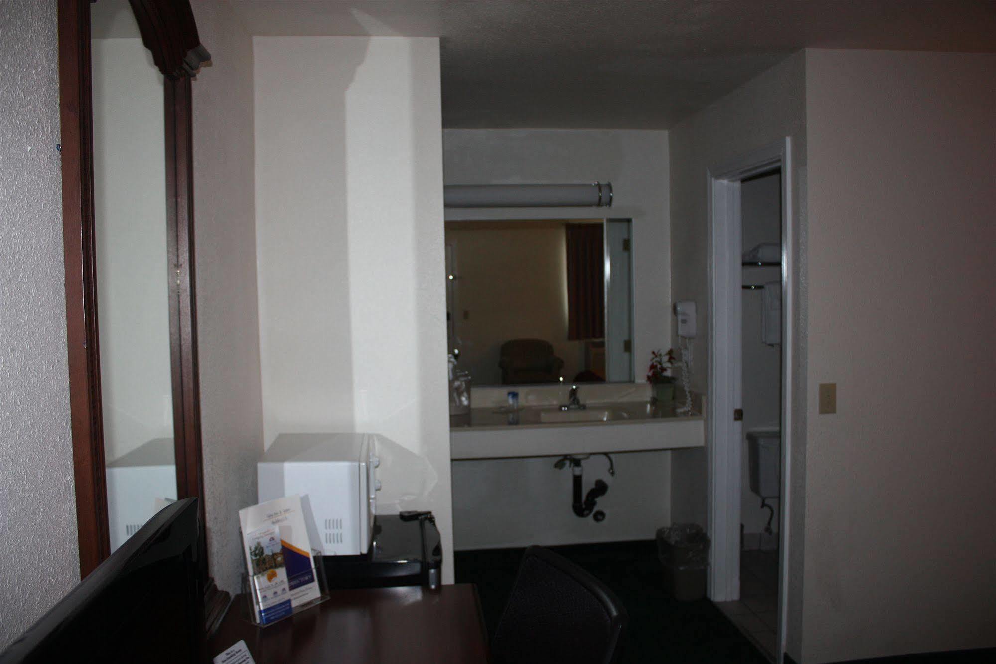 Value Inn & Suites Redding Luaran gambar
