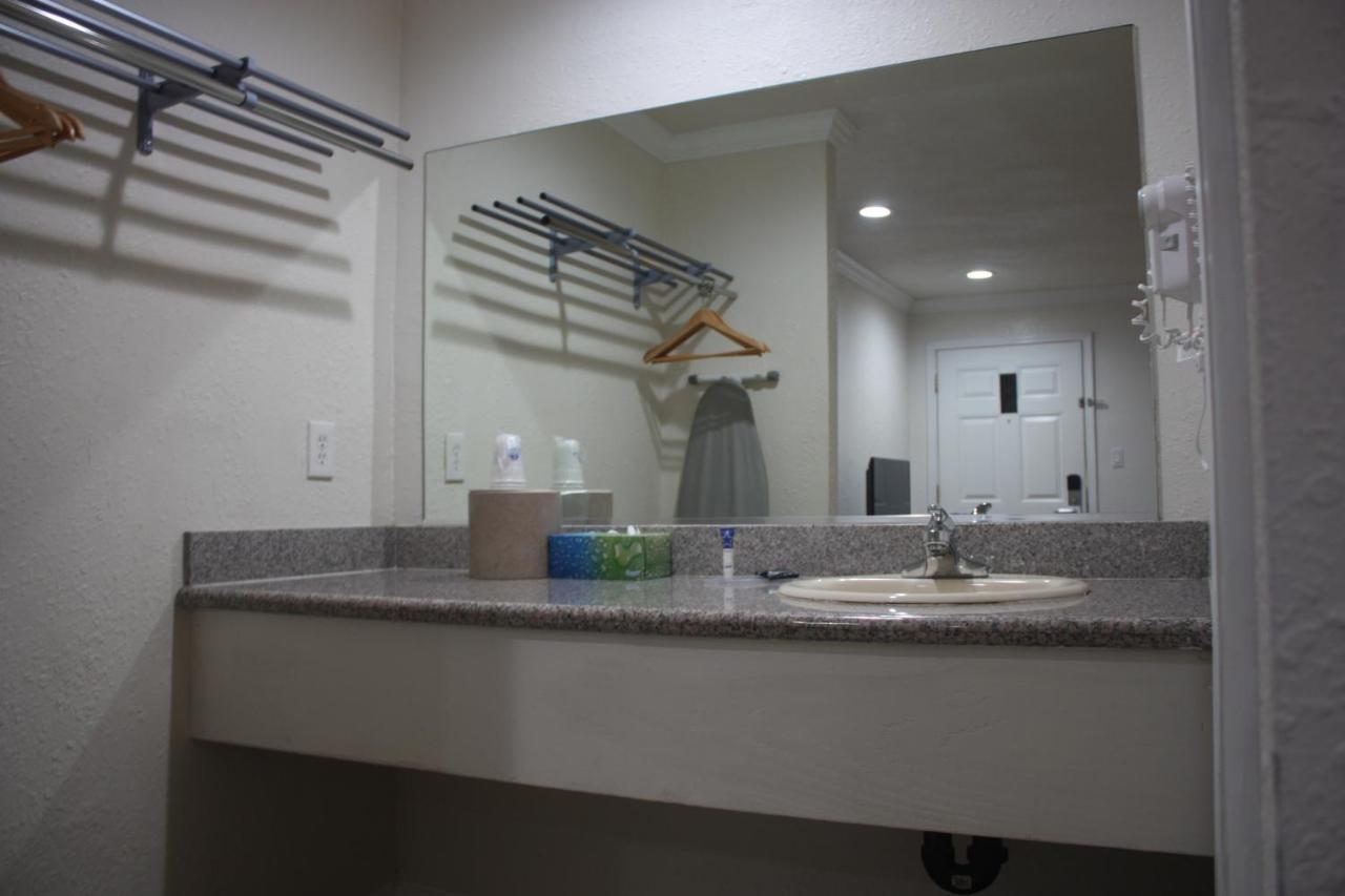 Value Inn & Suites Redding Luaran gambar